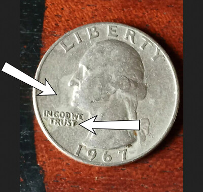 1967 silver transitional error quarter edge showing solid silver edge compared to normal clad quarter copper band